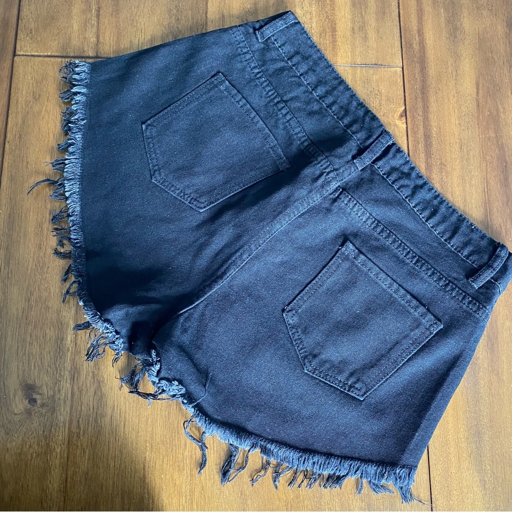 shein black denim shorts - Picture 2 of 8